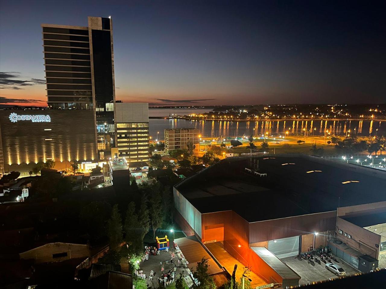 Costanera Encarnacion - Apartamento Entero Eksteriør billede
