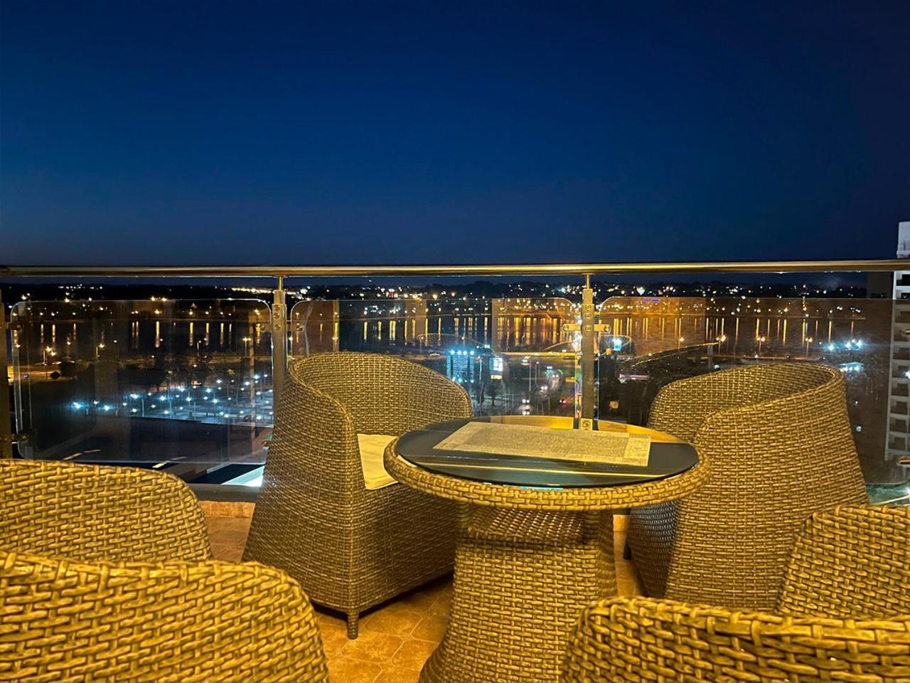 Costanera Encarnacion - Apartamento Entero Eksteriør billede